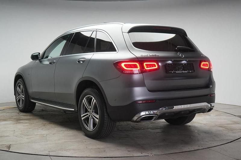 Gebraucht Mercedes GLC300e 211 PS (155 kW) 2020 Grau SUV