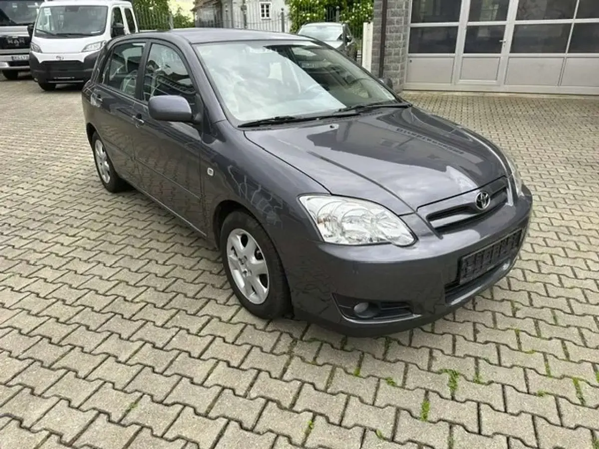 Gebraucht Toyota Corolla Edition 110 PS (80 kW) 2007 Dark grey mica metallic Kleinwagen