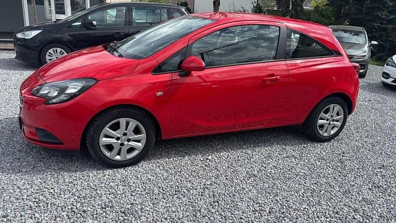 Gebraucht Opel Corsa Edition 90 PS (66 kW) 2015 Rot Kleinwagen