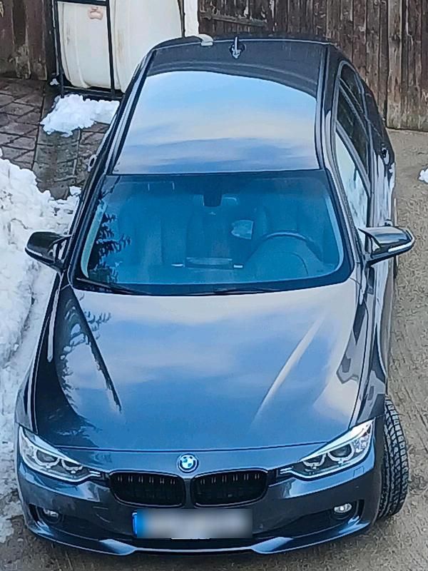 Grau Gebraucht 2014 BMW 320 Kombi | 11.000 € (Fairer Preis) - Bild 1/4