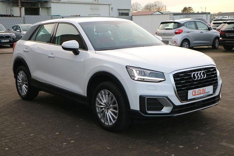 Używany Audi Q2 Design 150 KM (110 kW) 2020 Biały SUV