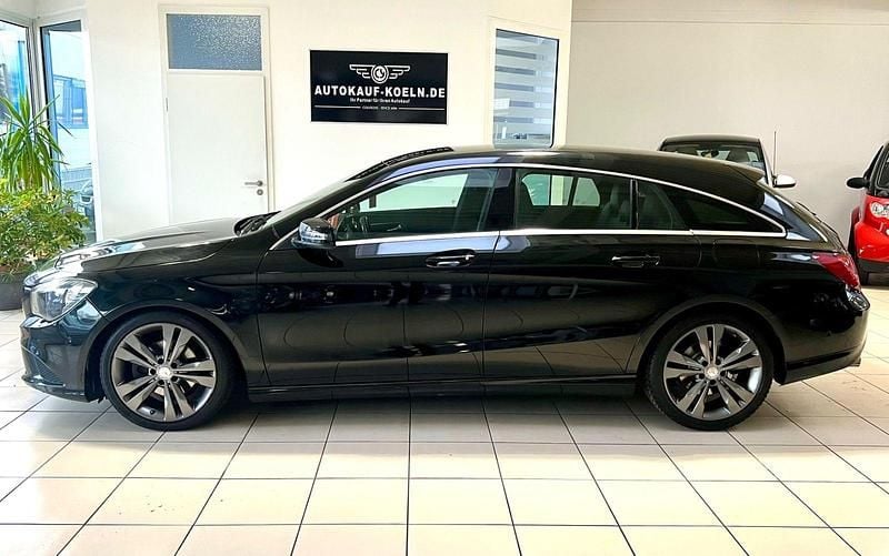 Gebraucht Mercedes CLA200 136 PS (100 kW) 2015 Schwarz Kombi
