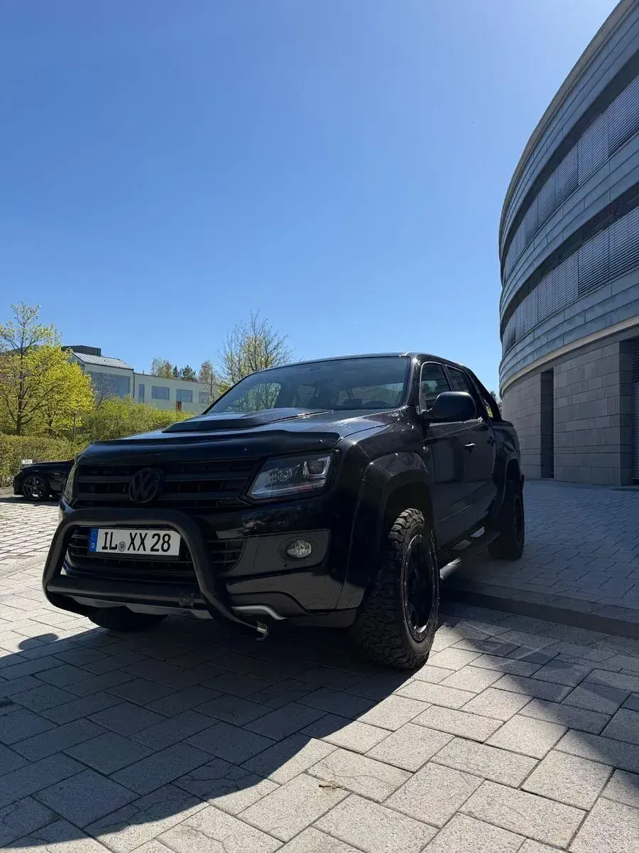 Gebraucht VW Amarok Dark Label 180 PS (132 kW) 2015 Schwarz Pickup