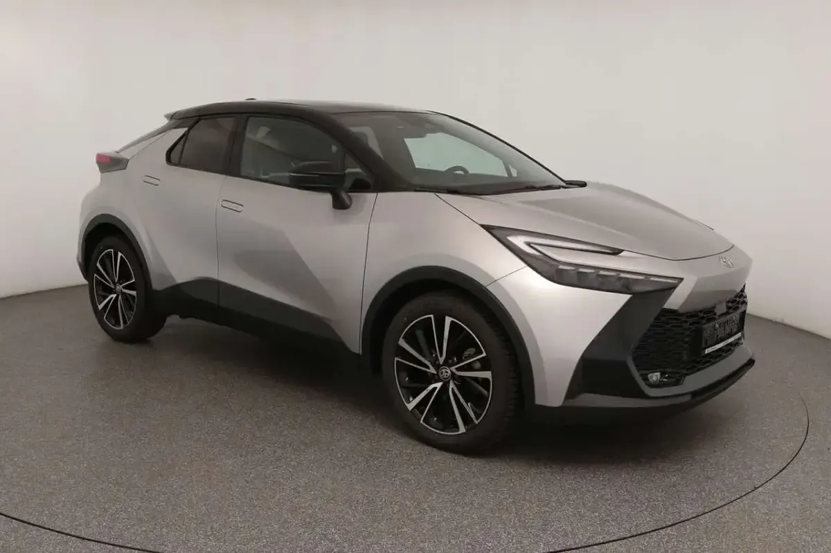Gebraucht Toyota C-HR Lounge 197 PS (144 kW) 2024 Silber SUV