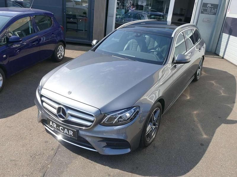 Gebraucht Mercedes E350 AMG line 258 PS (189 kW) 2017 Grau Kombi