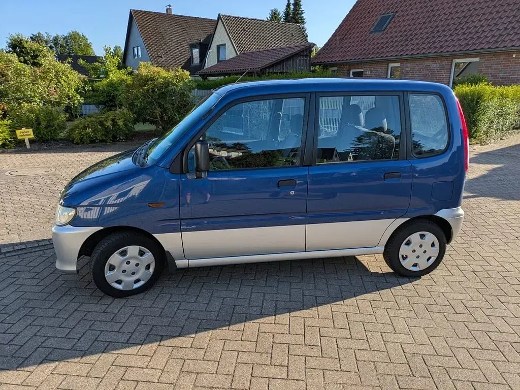 Gebraucht Daihatsu Move Plus 56 PS (41 kW) 2003 Blau Van / Kleinbus