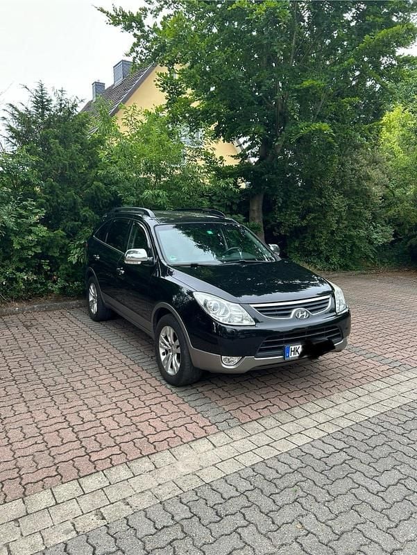 Schwarz Gebraucht 2011 Hyundai Veracruz SUV | 9.700 € - Bild 1/4