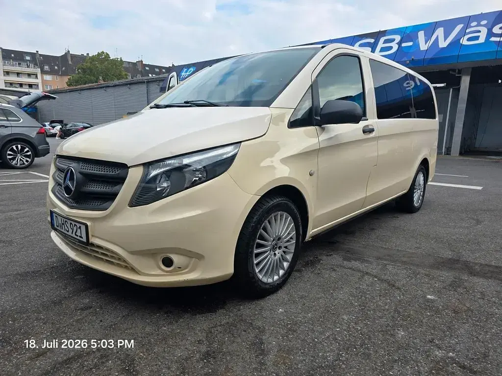 Gebraucht Mercedes Vito 163 PS (119 kW) 2020 Beige Van