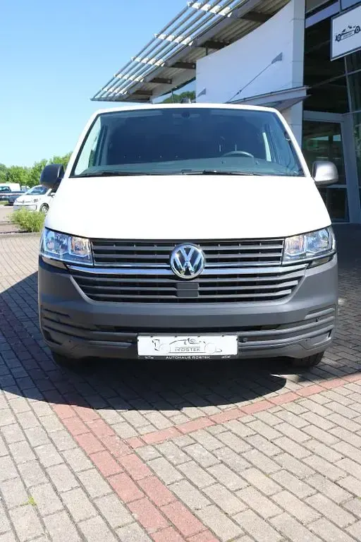 Gebraucht VW Transporter 150 PS (110 kW) 2022 Weiß Van