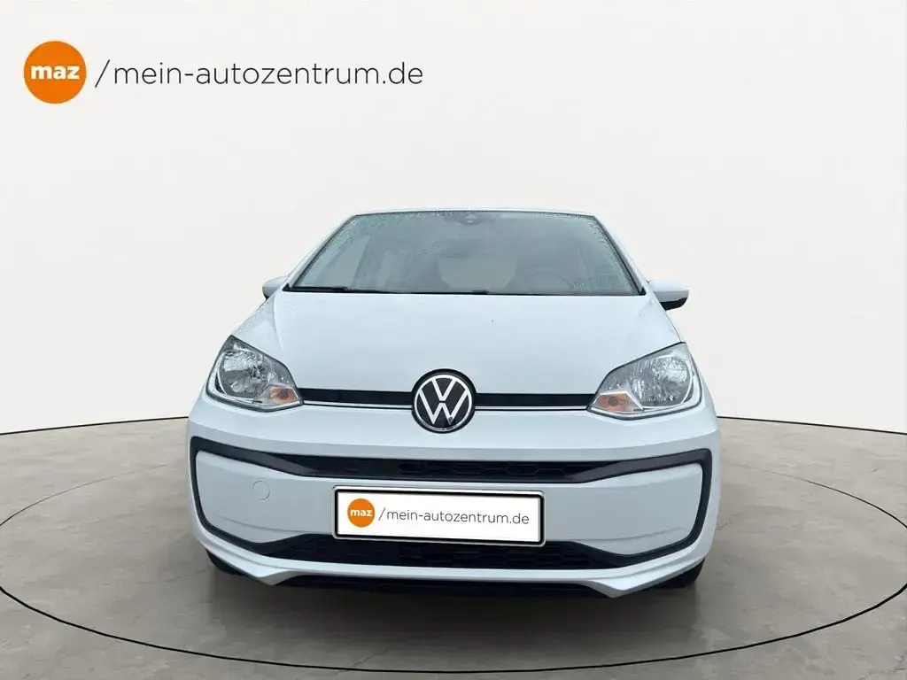 Używany VW up! Move 65 KM (47 kW) 2023 Biały Hatchback