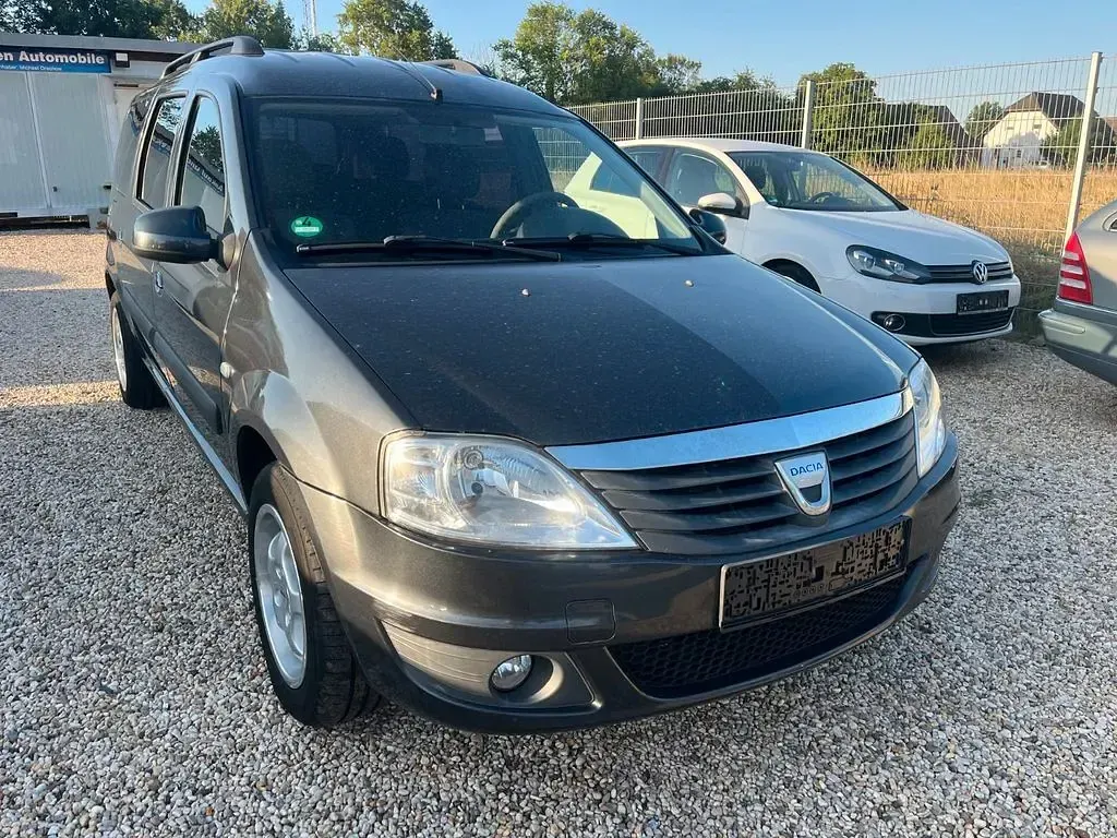 Gebraucht Dacia Logan MCV Lauréate 105 PS (77 kW) 2010 Grau Kombi