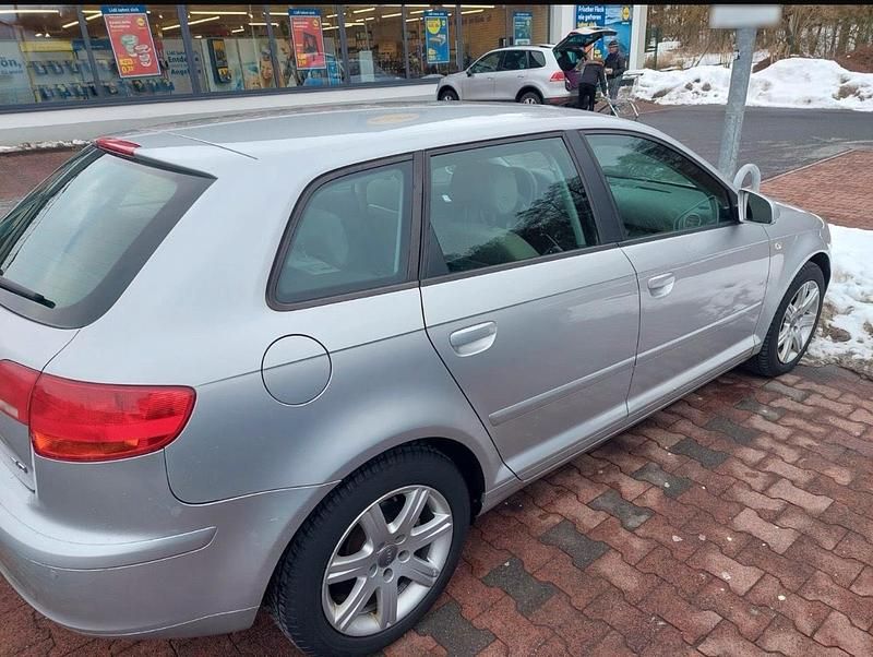 Gebraucht Audi A3 150 PS (110 kW) 2005 Silber Kleinwagen