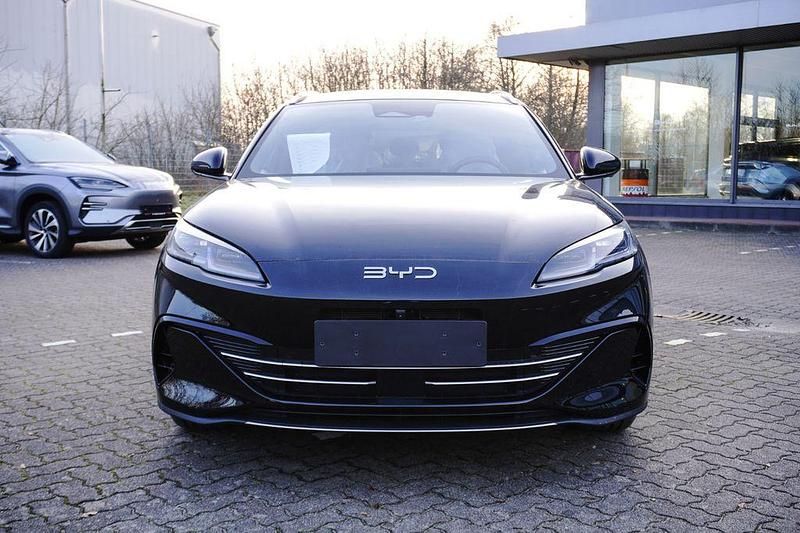 Neu BYD Seal Comfort 98 PS (72 kW) 2026 Schwarz Limousine