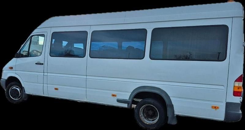 Second-hand Mercedes Sprinter 130 CP (95 kW) 2003 Alb Van
