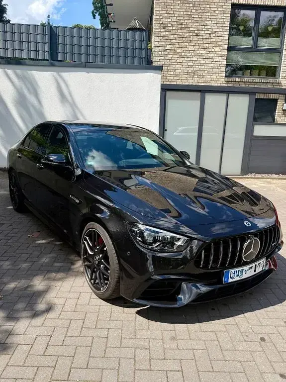 Gebraucht Mercedes E63S AMG AMG 612 PS (450 kW) 2023 Schwarz Limousine
