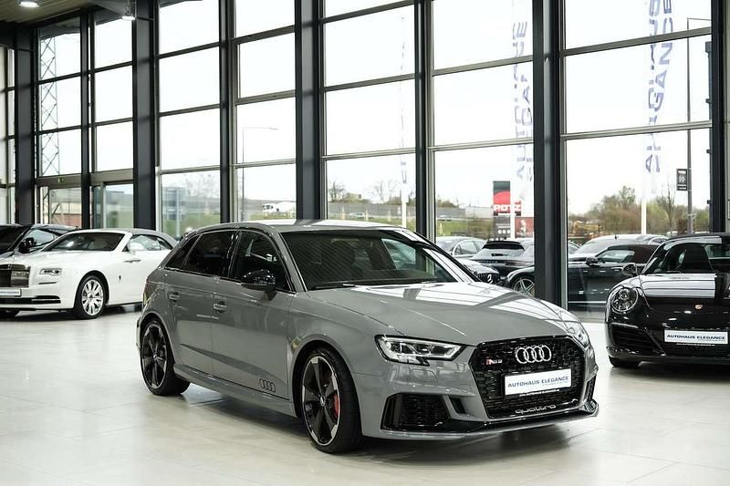Gebraucht Audi RS3 400 PS (294 kW) 2019 Nardograu Limousine