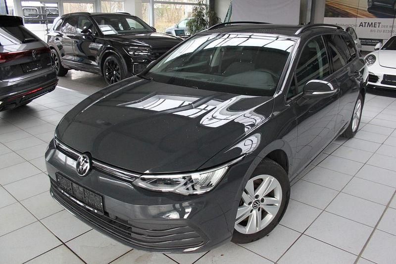 Grau Gebraucht 2022 VW Golf VIII Life Kombi | 20.990 € (Guter Preis) - Bild 1/4