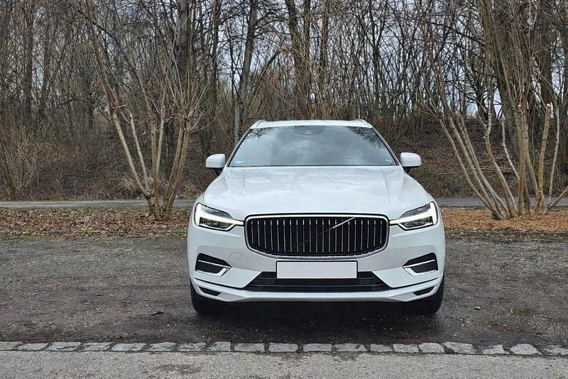 Gebraucht Volvo XC60 190 PS (139 kW) 2019 Weiß SUV