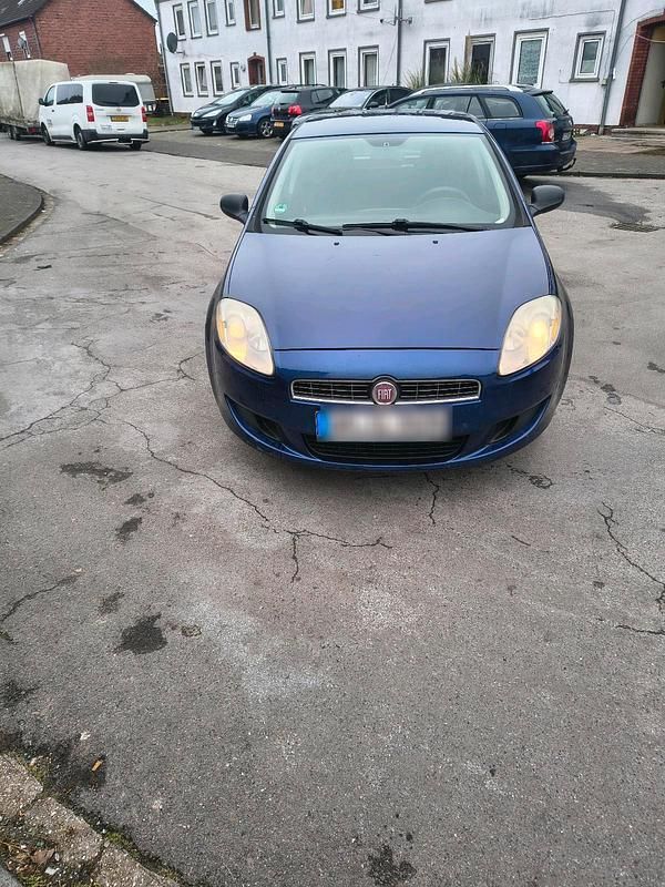 Gebraucht Fiat Bravo 90 PS (66 kW) 2009 Blau Kleinwagen