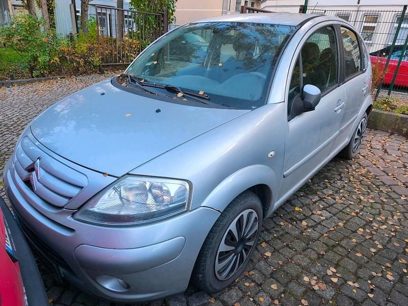 Silber Gebraucht 2006 Citroën C3 Kleinwagen | 2.700 € (Etwas zu teuer) - Bild 1/4