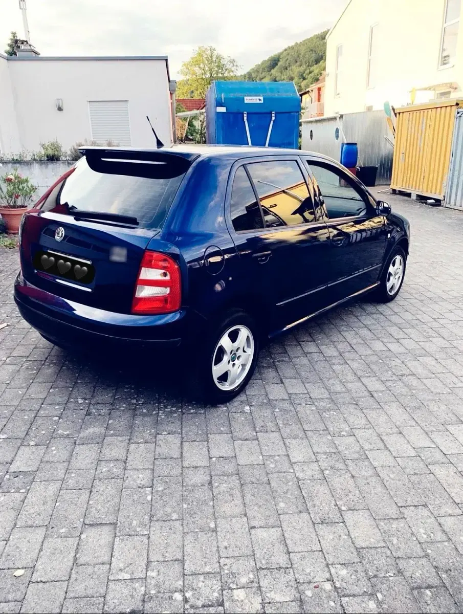 Gebraucht Skoda Fabia 75 PS (55 kW) 2004 Blau Kleinwagen
