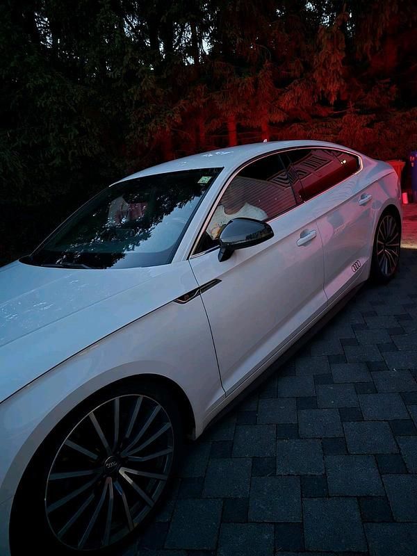 Gebraucht Audi A5 Ambiente 190 PS (139 kW) 2019 Weiß Coupé