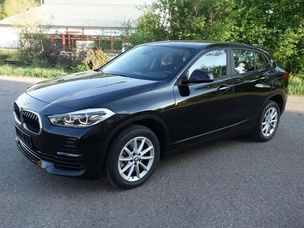 Gebraucht BMW X2 Advantage 190 PS (139 kW) 2021 Black sapphire metallic SUV