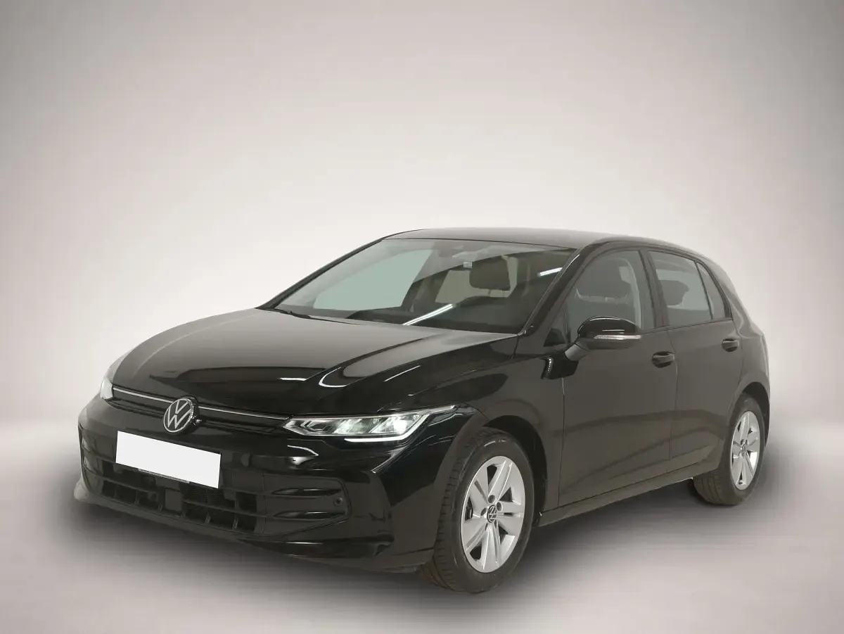 Gebraucht VW Golf VIII Life 116 PS (85 kW) 2025 Limousine
