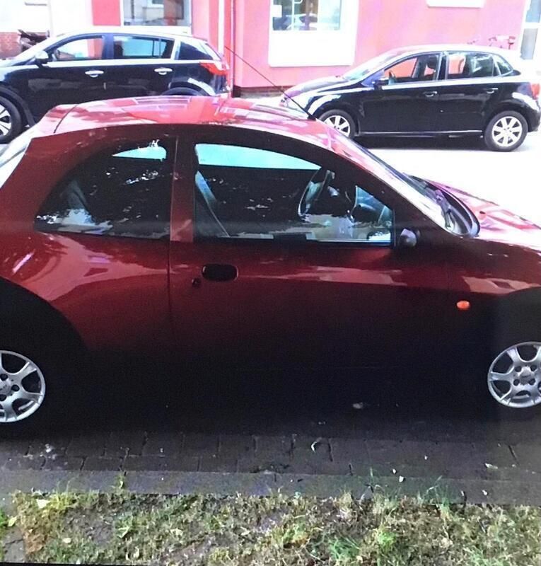 Andere außenfarben Gebraucht 2000 Ford Ka Kleinwagen | 1.000 € (Fairer Preis) - Bild 1/4