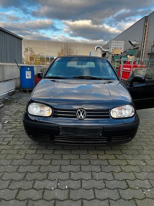 Blau Gebraucht 2000 VW Golf Cabriolet Cabrio | 1.500 € (Guter Preis) - Bild 1/4