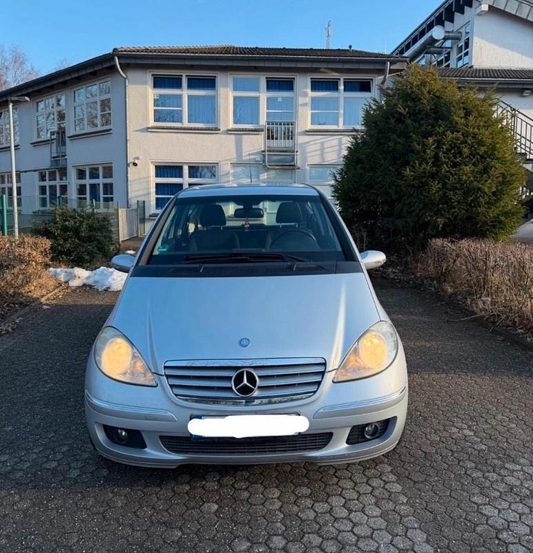 Gebraucht Mercedes A180 109 PS (80 kW) 2007 Silber Kleinwagen