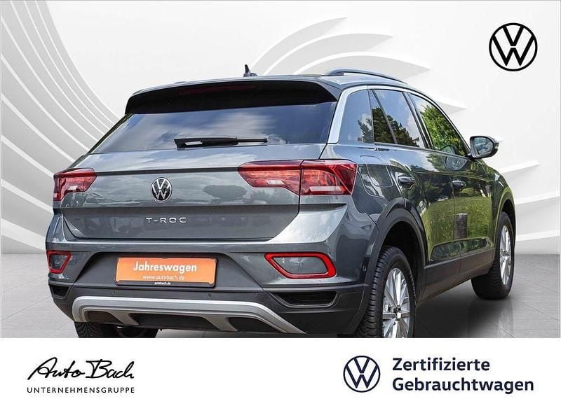 Gebraucht VW T-Roc Life 116 PS (85 kW) 2024 Indiumgrau metallic SUV