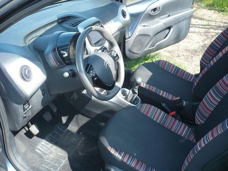 Gebraucht Citroën C1 SELECTION 69 PS (50 kW) 2016 Blau Kleinwagen