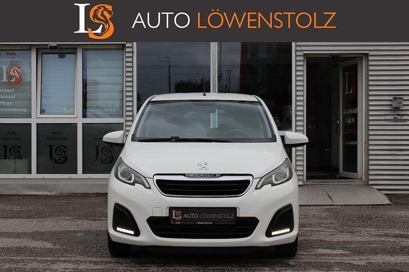 Gebraucht Peugeot 108 Active 82 PS (60 kW) 2015 Weiß Kleinwagen