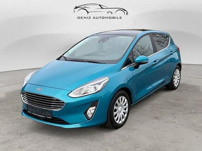 Blau Gebraucht 2017 Ford Fiesta Titanium Limousine | 8.250 € (Fairer Preis) - Bild 1/4