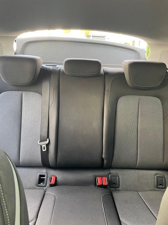 Gebraucht Audi Q2 Sport 116 PS (85 kW) 2019 Weiß SUV