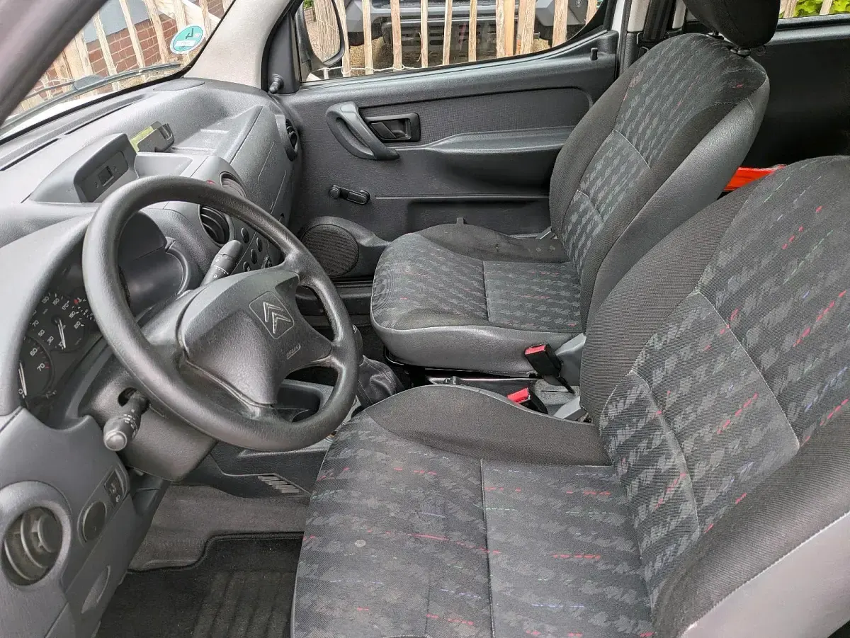 Gebraucht Citroën Berlingo 75 PS (55 kW) 2008 Weiß Van / Kleinbus