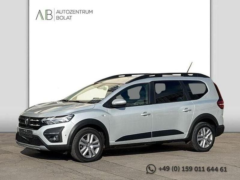 Gebraucht Dacia Jogger Comfort 101 PS (74 kW) 2022 Grau Van / Kleinbus