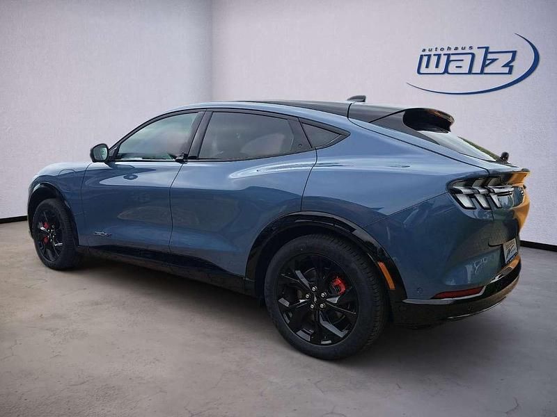 Gebraucht Ford Mustang Mach-E Extended Range 216 kW (294 PS) 2023 Vapor blue SUV
