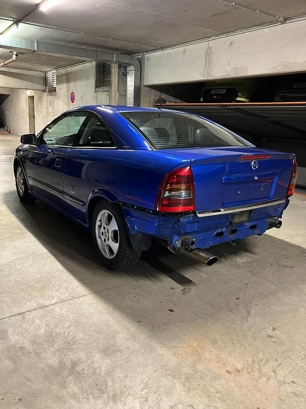Gebraucht Opel Astra 125 PS (91 kW) 2002 Blau Coupé