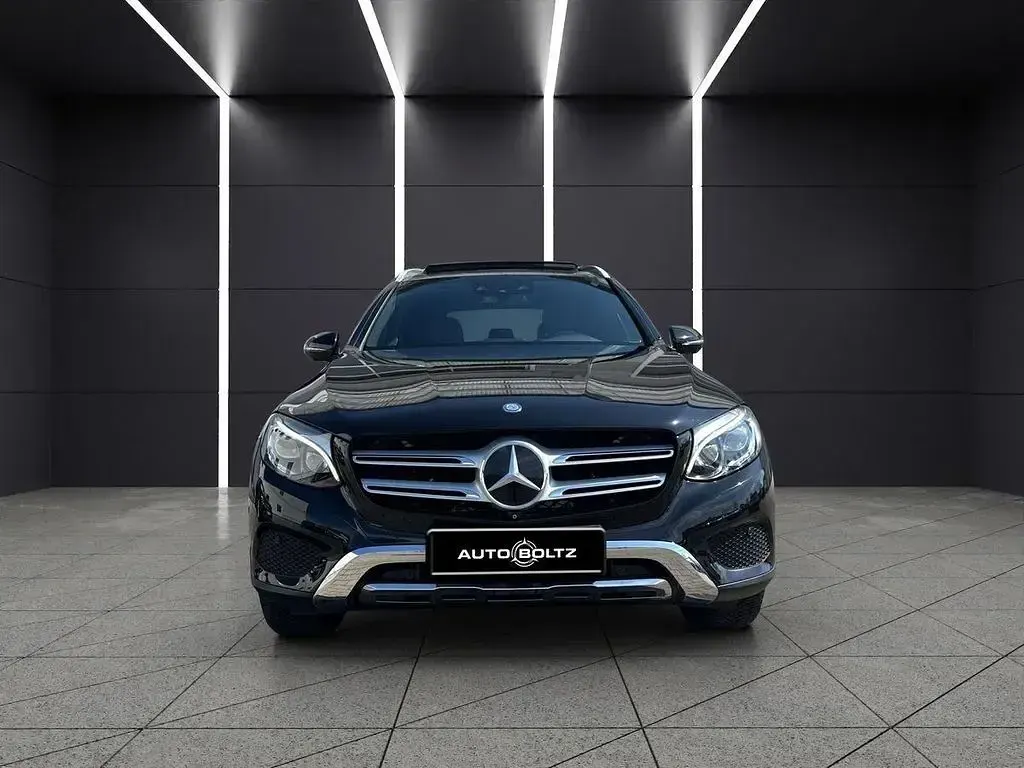Gebraucht Mercedes GLC250 211 PS (155 kW) 2015 Schwarz SUV