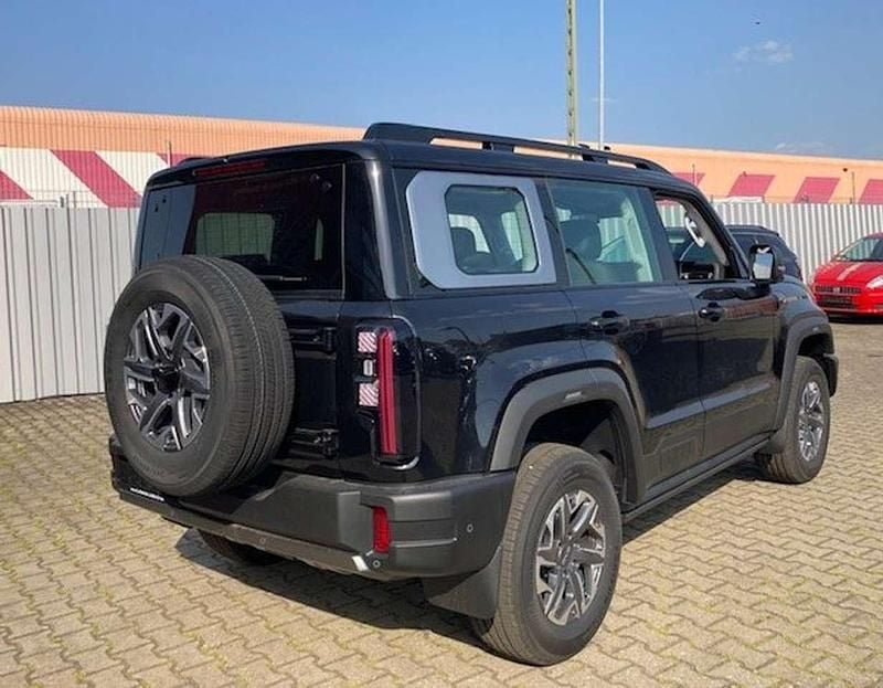 Nowe Baic BJ40 234 KM (172 kW) 2025 Czarny SUV