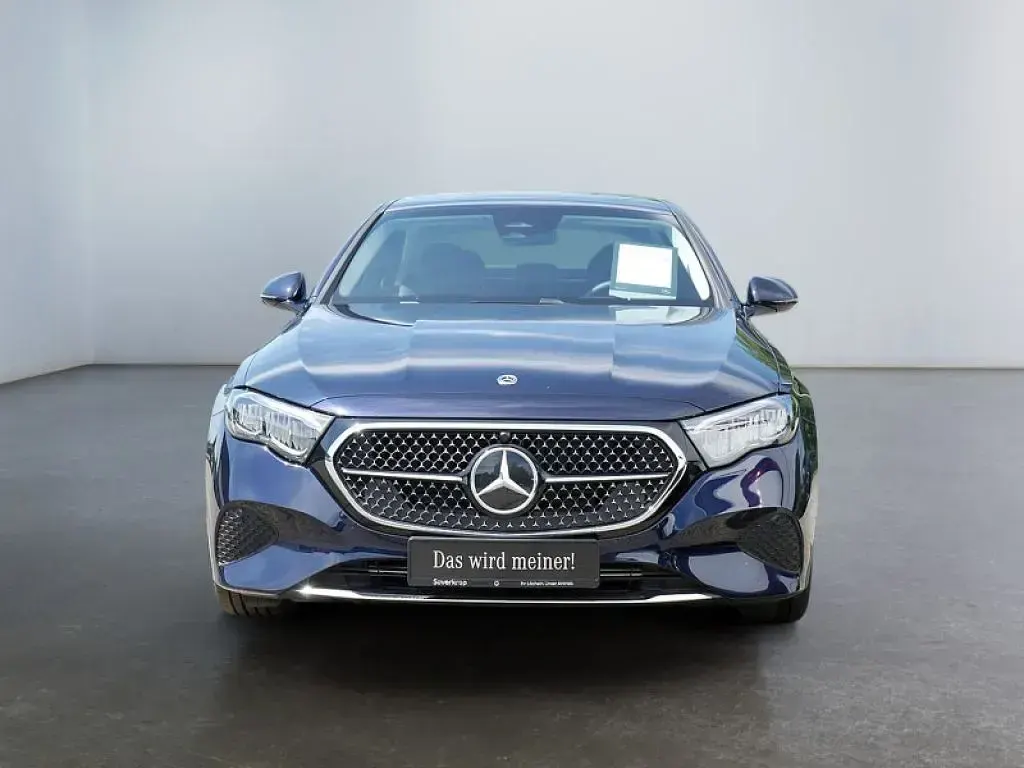 Gebraucht Mercedes 220 Avantgarde 197 PS (144 kW) 2025 Blaulack nautikblau (metallic) Limousine
