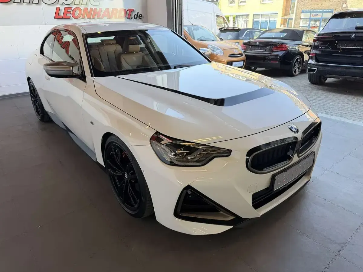 Gebraucht BMW M240 M Sport 374 PS (275 kW) 2022 Weiß Coupé