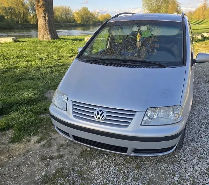Gebraucht VW Sharan Basis 150 PS (110 kW) 2002 Silber Van / Kleinbus