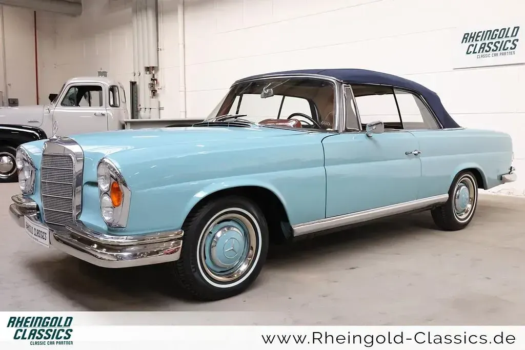 Gebraucht Mercedes 250 SE 150 PS (110 kW) 1966 Blau Cabrio