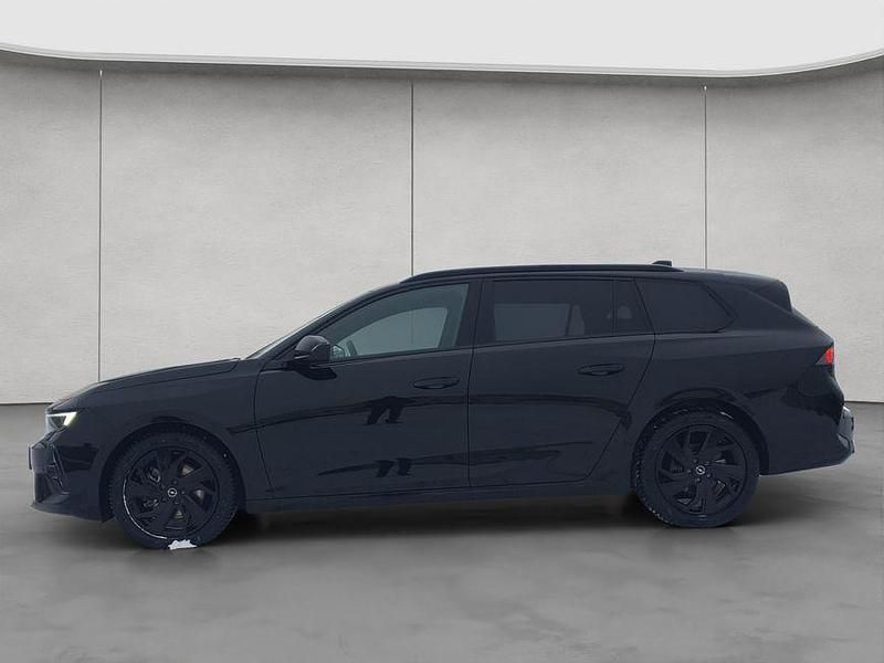 Gebraucht Opel Astra 131 PS (96 kW) 2024 Schwarz Kombi