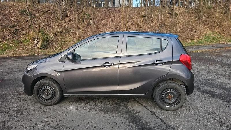 Gebraucht Opel Karl Innovation 75 PS (55 kW) 2016 Grau Kleinwagen