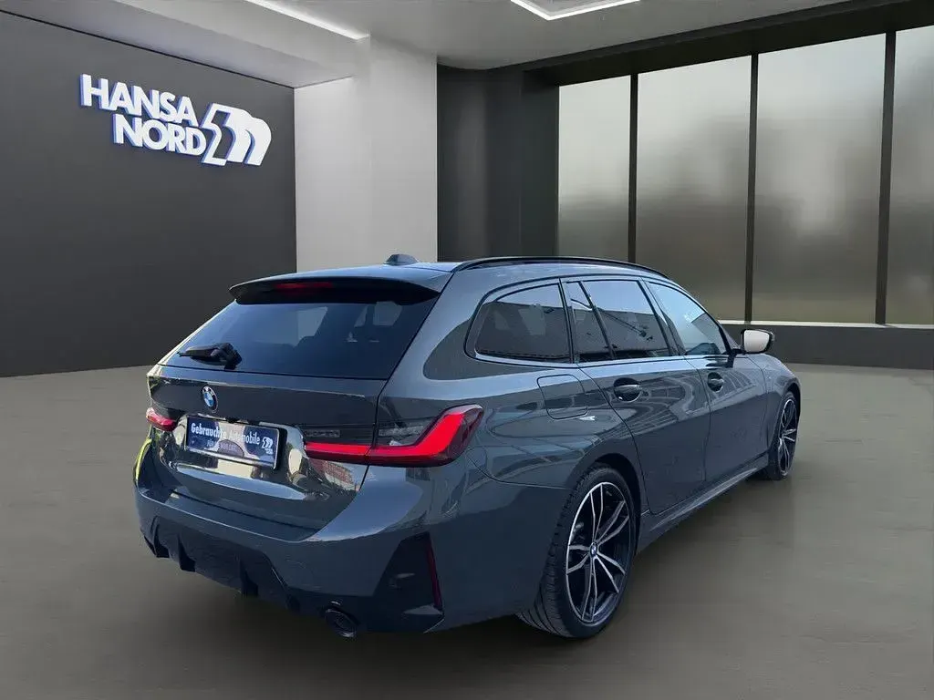 Gebraucht BMW 330 M Sport 245 PS (180 kW) 2023 Grau Limousine