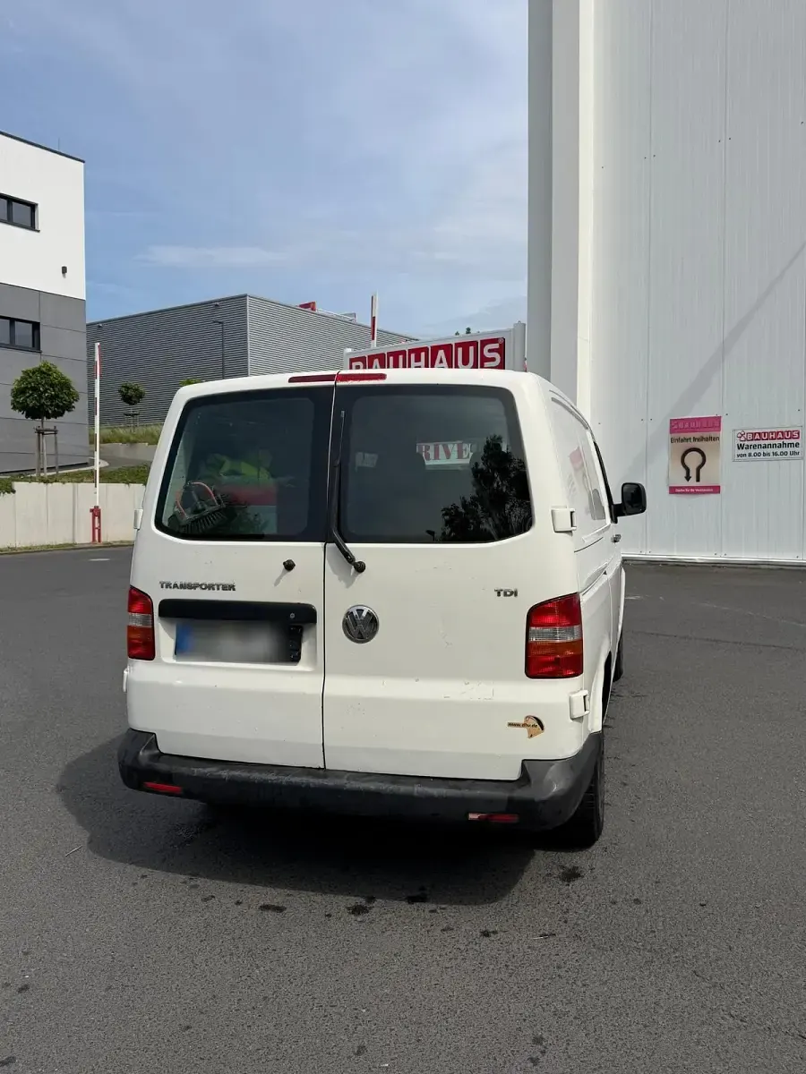Gebraucht VW T5 131 PS (96 kW) 2008 Weiß Van